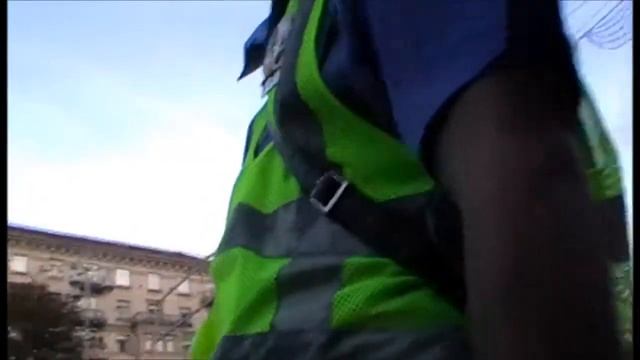 ГАИ Киев // Дежурит в пирожковой ! смотреть онлайн