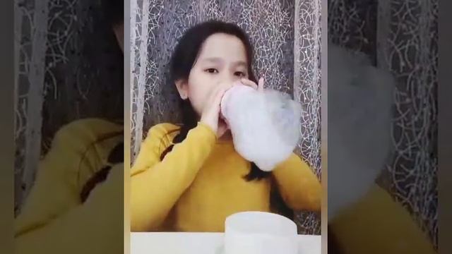 Как сделать много пены / Просто Айгерим смотреть онлайн