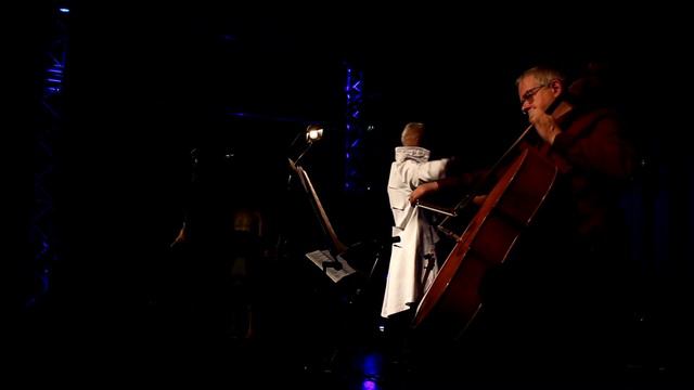 Nik Page & the Chamber Rocks - Klavier (Rammstein Cover) live смотреть онлайн