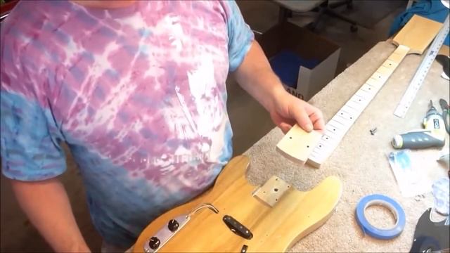 Luthier's Tips & Tricks #7 How to solve a scale length delema смотреть онлайн