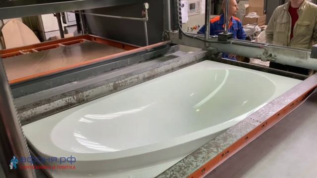 Изготовление акриловой ванны на заводе AQUATEK / Горячая вакуумная формовка смотреть онлайн