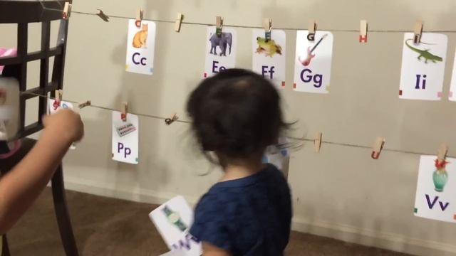 Learning Letters ABC matching game with a clothespin | ABC song смотреть онлайн