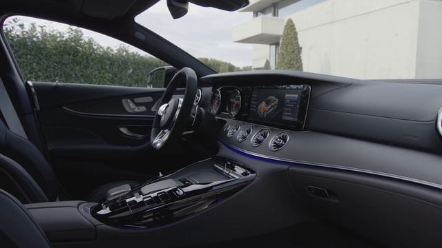 2019 Mercedes-AMG GT 53 4-Door - Walkaround, Driving Scenes смотреть онлайн