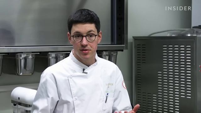 How Ladurée Makes Millions Of Macarons With A 130-Year-Old Recipe | Insider Food смотреть онлайн
