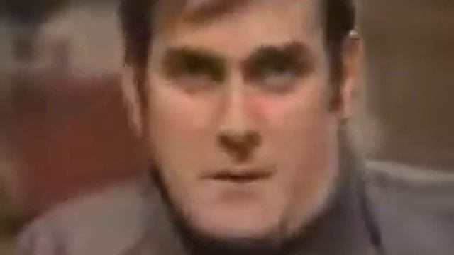 Monty Python - If you want to get anything done in this country смотреть онлайн