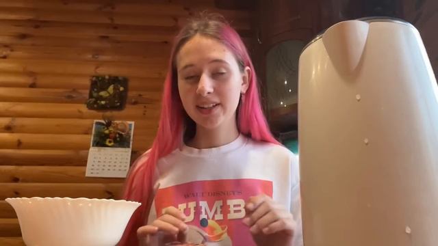 ПРОБУЮ Борщ в пакете с АТБ! Пакую посылки с украшениями! DiLi Play Vlog