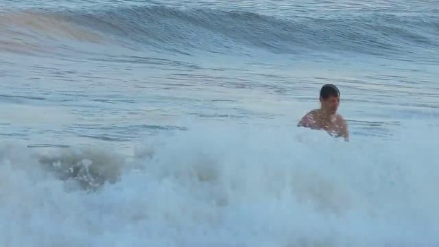 МОРЕ ВОЛНУЕТСЯ РАЗ смотреть онлайн