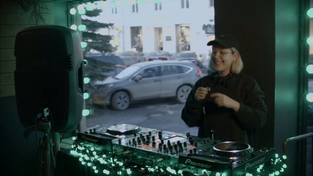 Депозит w/ DJ Fake Nice, Virusmoto, DJ Tinder, Saburov смотреть онлайн