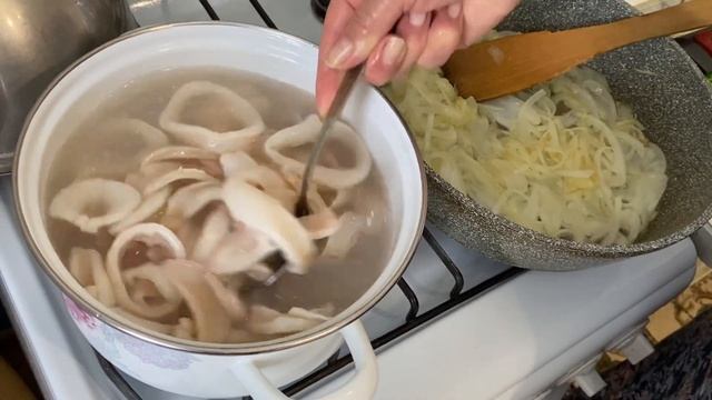 Как Приготовить КАЛЬМАРА - Вкусный Пальчики оближешь?Cooking Delicious Squid in Azerbaijani смотреть онлайн