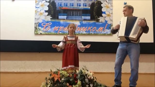 Плясовая песня Белгородской области "Девки веночки завивали" смотреть онлайн