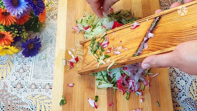 ИДЕАЛЬНО ДЛЯ ЖАРКОГО ЛЕТА! КЛАССИЧЕСКАЯ МЯСНАЯ ОКРОШКА НА КВАСЕ.САМЫЙ ВКУСНЫЙ И ПРОСТОЙ РЕЦЕПТ смотреть онлайн