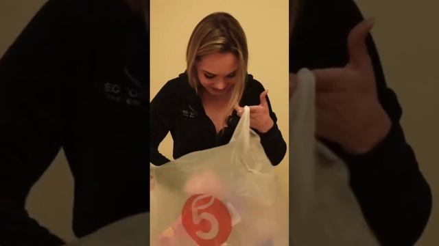 ЯНА РОМАШКИНА ЛАЗИЕТ В МУСОРКЕ У ФУТБОЛИСТОВ ?