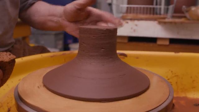 Shaping Ceramics: ceramicists in action смотреть онлайн