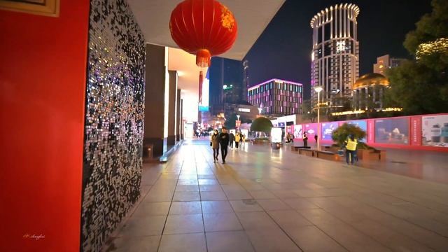 【SHANGHAI .4K】Walking In Shanghai People's Square Nanjing Road Shopping Street