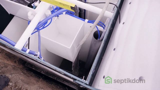 Монтаж системы биологической очистки Астра 5. Компания - Септикдом смотреть онлайн