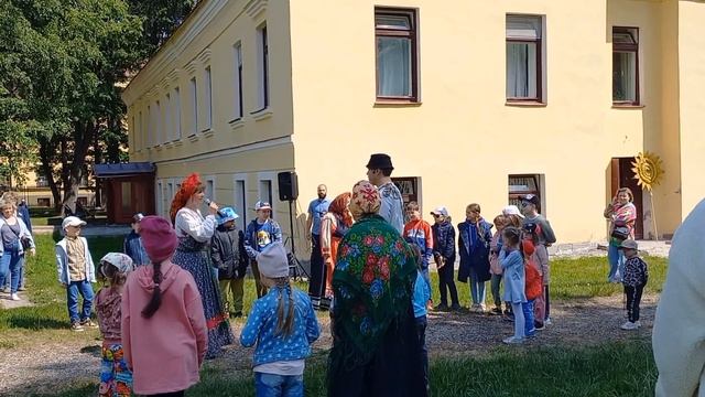 1 июня- День защиты детей!Праздник от Детского Музейного Центра! смотреть онлайн