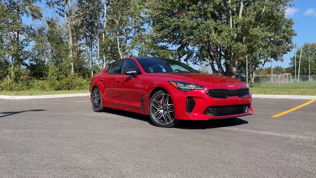 The Stinger Deserves To Live | 2022 Kia Stinger GT Elite Full Tour & Review