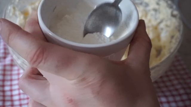 ПОЛЬСКИЙ ТВОРОЖНЫЙ ПИРОГ,просто сказка! Одна ложка муки в пироге! смотреть онлайн