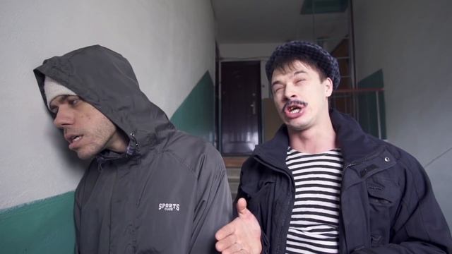 СЛУЧАЙ В ПОДЪЕЗДЕ смотреть онлайн