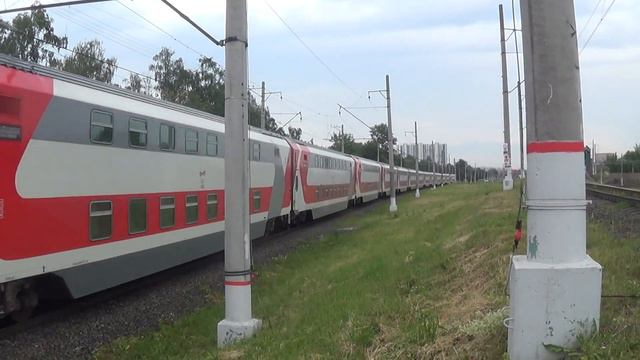Электровоз ЭП2К-406 с двухэтажным фирменным поездом Ульяновск №21 Ульяновск - Москва смотреть онлайн