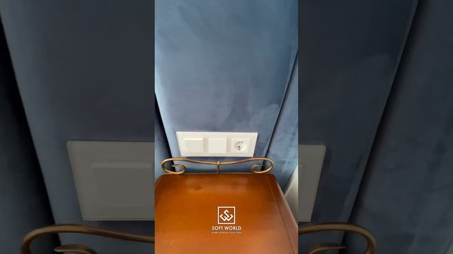 Мягкое изголовье с подсветкой, кровать и банкетка смотреть онлайн