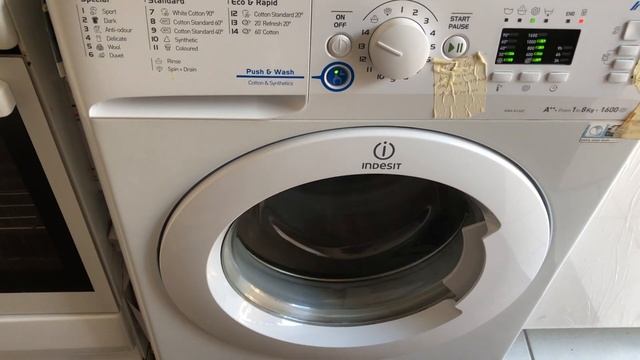 Indesit Innex XWA81682 - Push & Wash 45 min Final Spin 1000 rpm смотреть онлайн