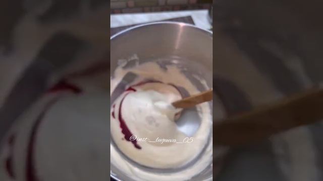 КРАСОЧНЫЙ ПРАЗДНИЧНЫЙ РУЛЕТ ЗИМНИЙ. ОБЯЗАТЕЛЬНО ПРИГОТОВЬТЕ ДЛЯ СЕБЯ И ГОСТЕЙ! ПОШАГОВЫЙ РЕЦЕПТ смотреть онлайн