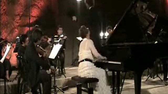 W.A. Mozart Concerto en La majeur N°12, K.414 Mvt1 - Piano : Muriel Chemin смотреть онлайн