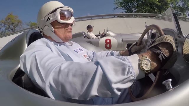 Mercedes-Benz 300 SLR W 196 S driven by Lewis Hamilton in the legendary Parabolica смотреть онлайн