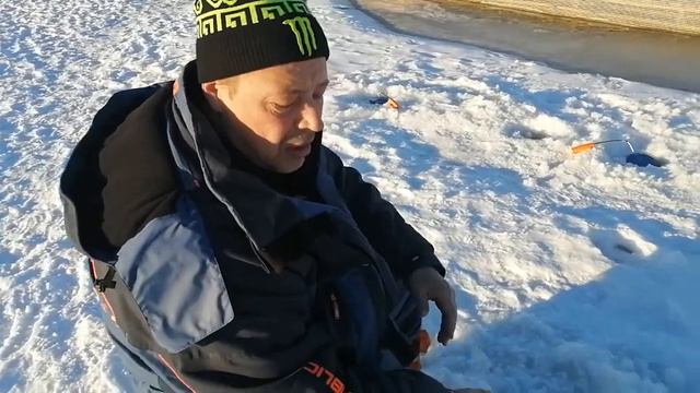 Генеральный спонсор РК Три Пескаря компания Kovea ! смотреть онлайн