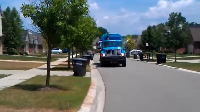 Бесплатные игры онлайн Garbage Trucks, мусоровоз, мусорка, машина смотреть онлайн