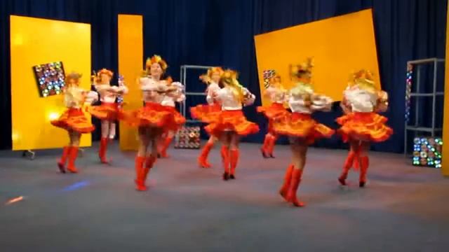 Украинский народный танец Казачек. смотреть онлайн