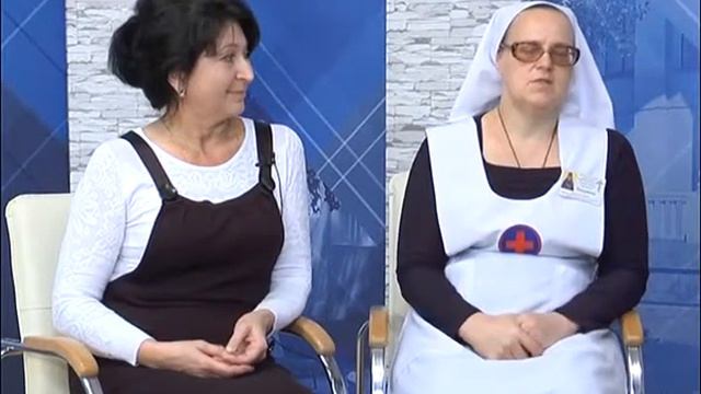 Встреча в студии.Сестры милосердия смотреть онлайн