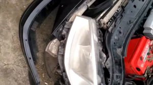 Продолжение замены лампы поворотника на Рено Меган 2.жесть....