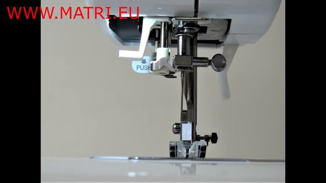 Juki HZL 60 Sewingmachine What's In The Box