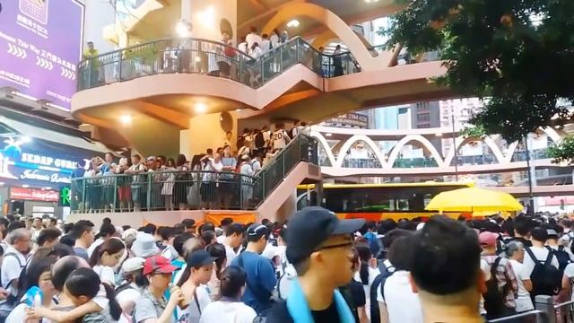 Hongkong Protest June 9 2019
Ribuan Warga Hongkong Demo Menentang Undang-undang Ektradisi China смотреть онлайн