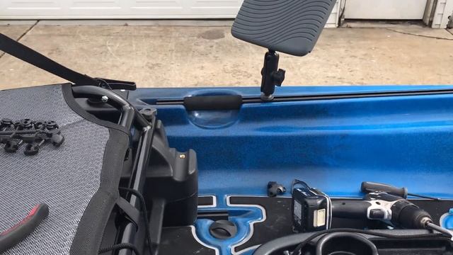 Fish Finder Install - Dragonfly 7-Pro - Native Watercraft Titan 13.5 смотреть онлайн
