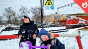 Исследуем жд  заброшки/ Поезда зимой