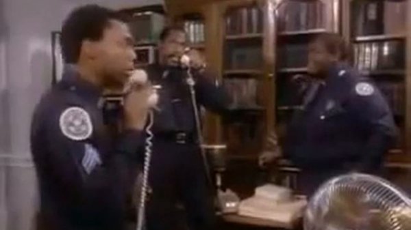 Актер Майкл Уинслоу Michael Winslow издает потрясные звуки!