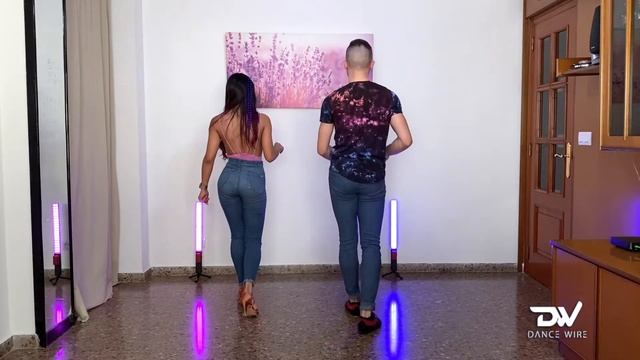 Bachata Basic Box Step | Andres & Yessica | Dance Wire смотреть онлайн