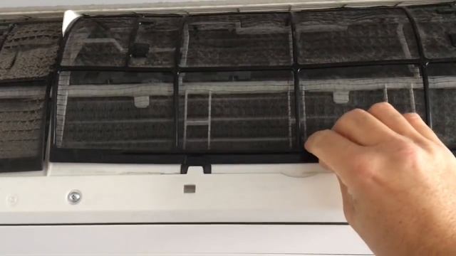 How to clean filters for a Daikin wall mounted split inverter unit смотреть онлайн