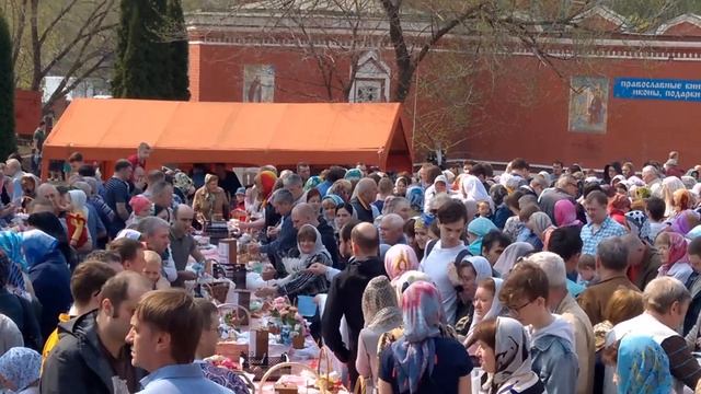 Великая суббота в Храме прп. Сергия Радонежского в Бибирево 27.04.2019 смотреть онлайн