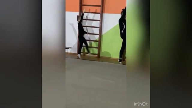 Тренування СК "Тріумф"- без світла ,але без них?? смотреть онлайн