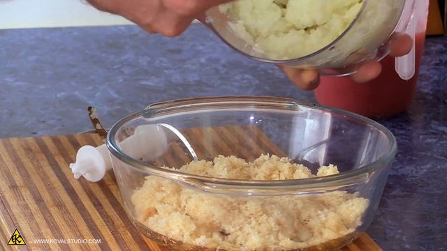 Рецепт замечательных соусов для гриль кухни, зелёный и красный барбекю соус смотреть онлайн