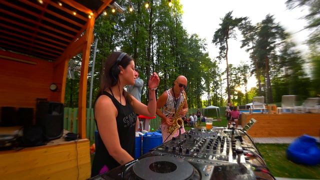 Летний саксофон - Syntheticsax, Dj Liya Fran смотреть онлайн