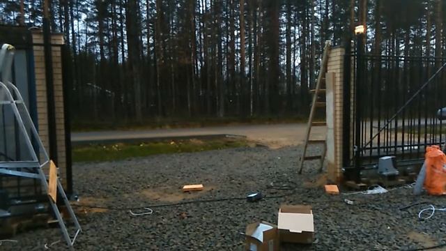 Пример работы откатных ворот от компании Ворота78 Спб смотреть онлайн
