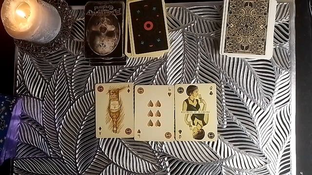 СОБЫТИЯ НА ПОРОГЕ... Онлайн гадание смотреть онлайн