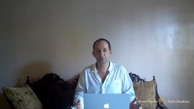 7 Велики Принципи Рейки - Епизод 18 - Сатя Ео'Тхан - 10 дневно Безплатно Мастерско Рейки Обучение смотреть онлайн