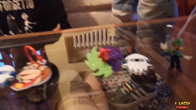 KINDER FERRERO SUPERMARIO BROS UNBOXING #lazzafamily #wlavita #kinderferrero #unboxing #supermario смотреть онлайн