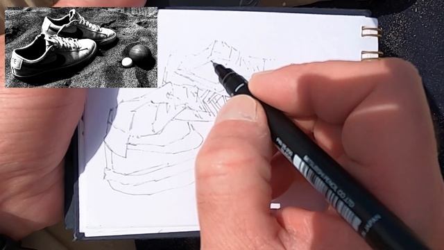 Sketching Nike trainers on the beach смотреть онлайн